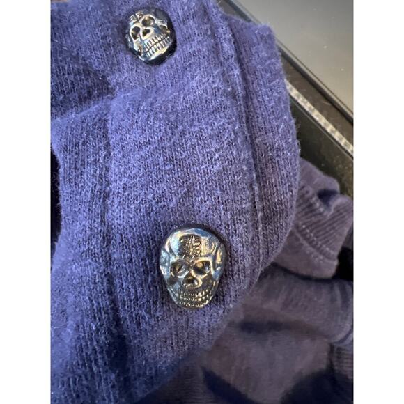 Ariat Women's Navy Blue Hoodie. Skull Button Snap Front, Kangaroo Pouch. Size Sm - Picture 8 of 8